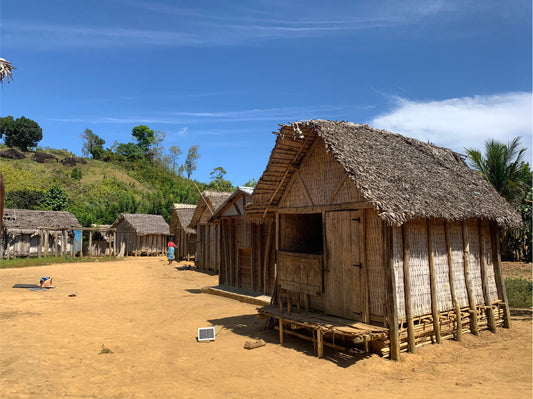 Fair*trade Edelsteine: Glanzstücke mit Verantwortung - MIADANA