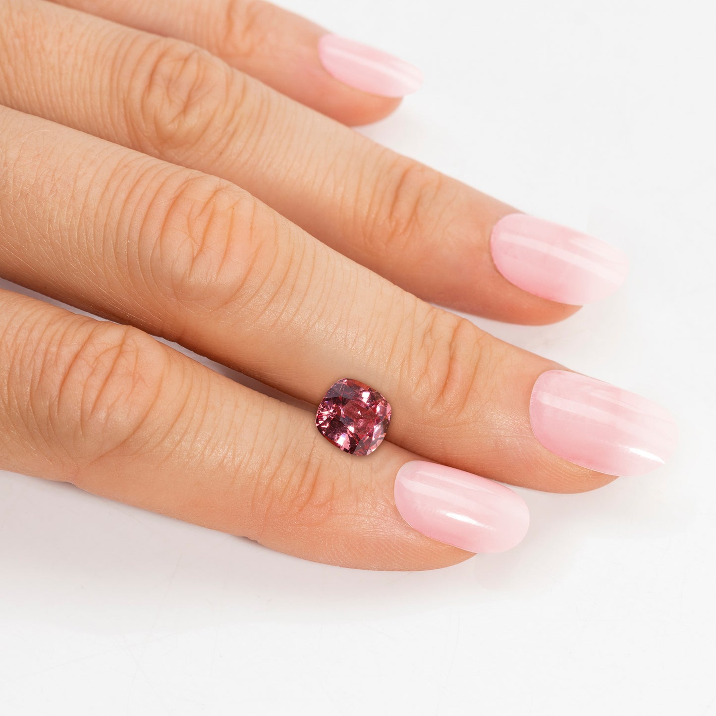 Malaya Granat, Rosa, Kissen, 2,70 ct