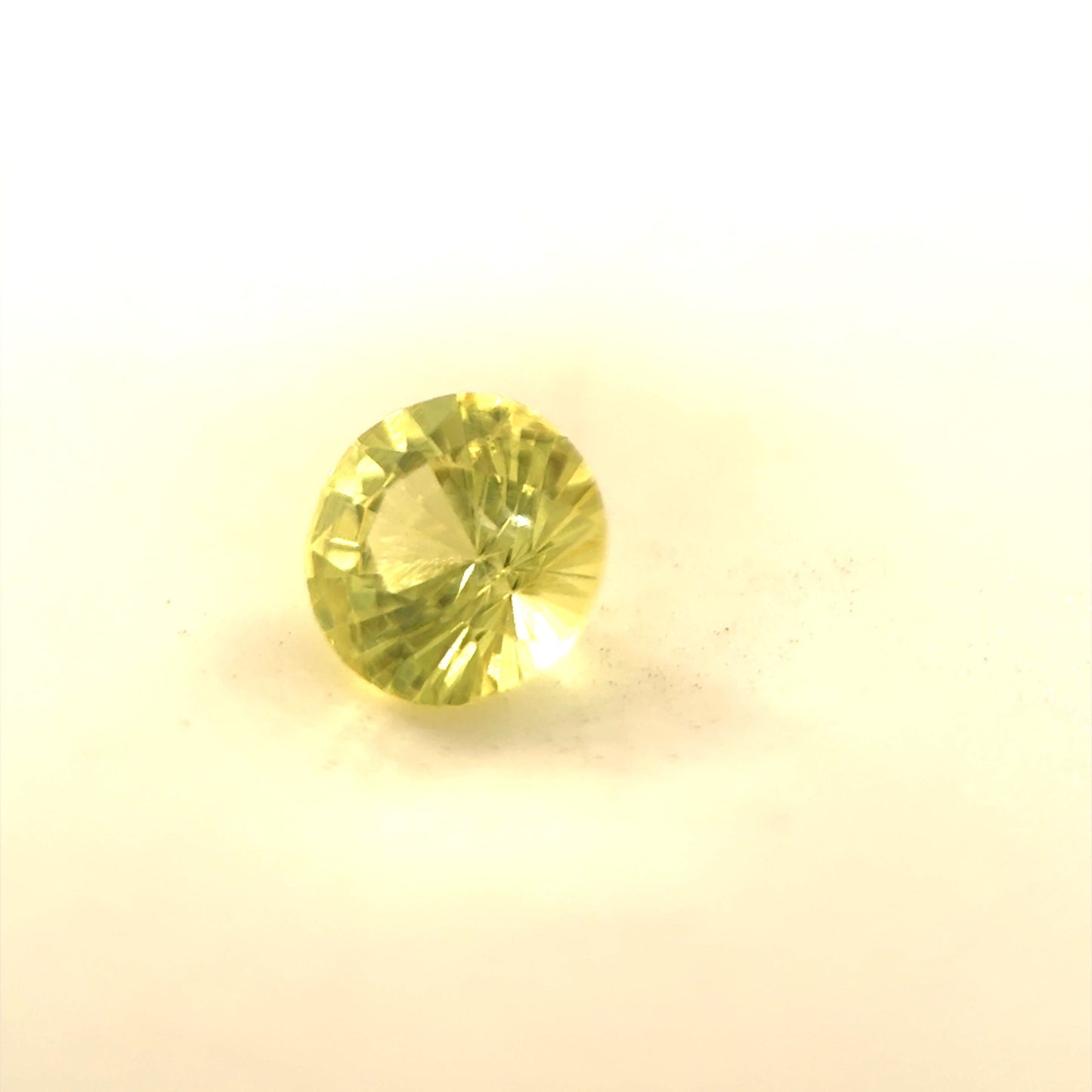 Saphir, Gelb, Rund, 0,36 ct.