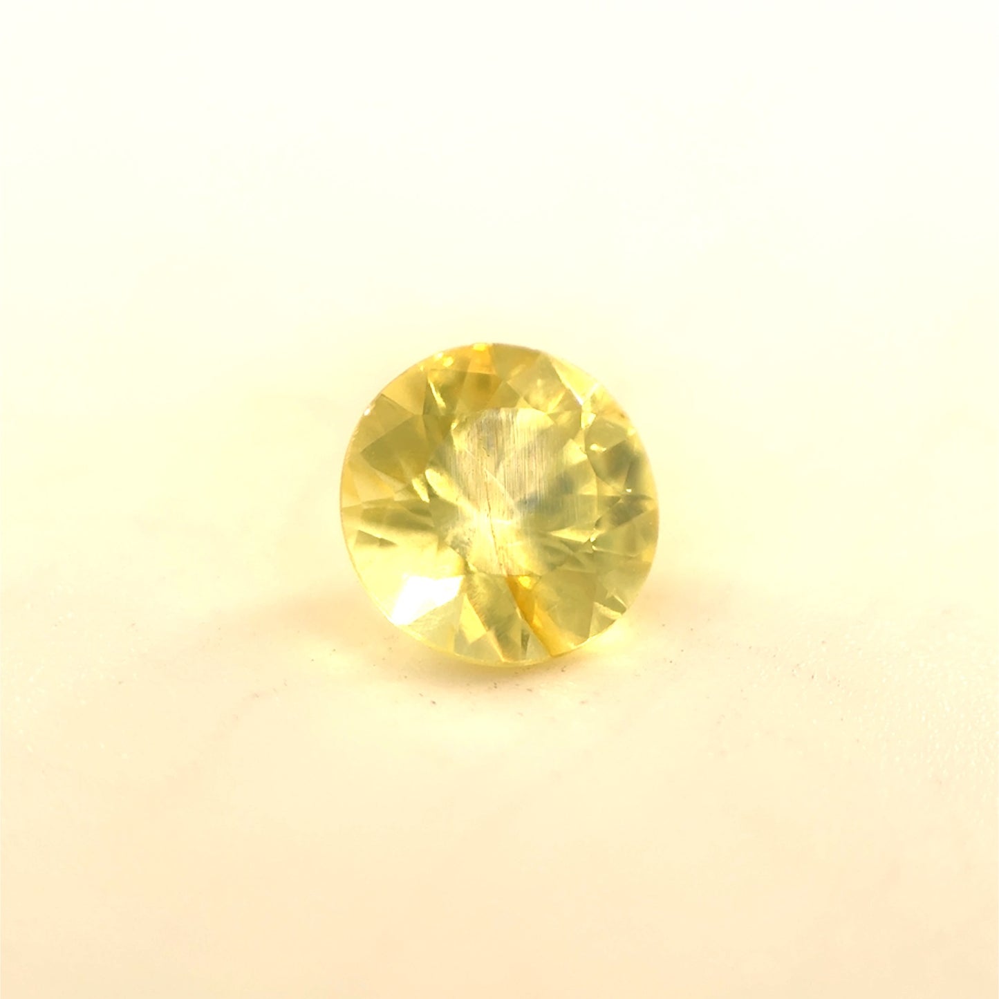 Saphir, Gelb, Rund, 0,70 ct.