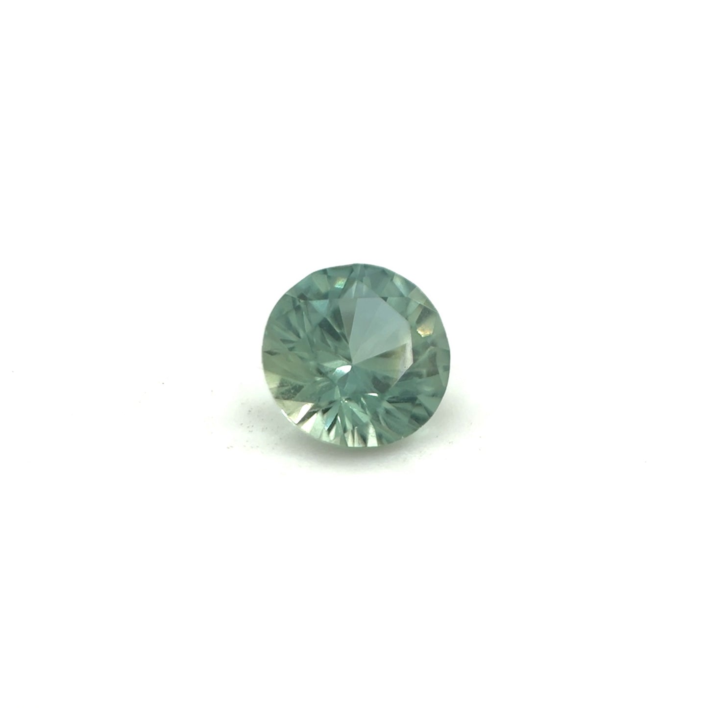 Saphir, Grün, Rund, 0,45 ct.