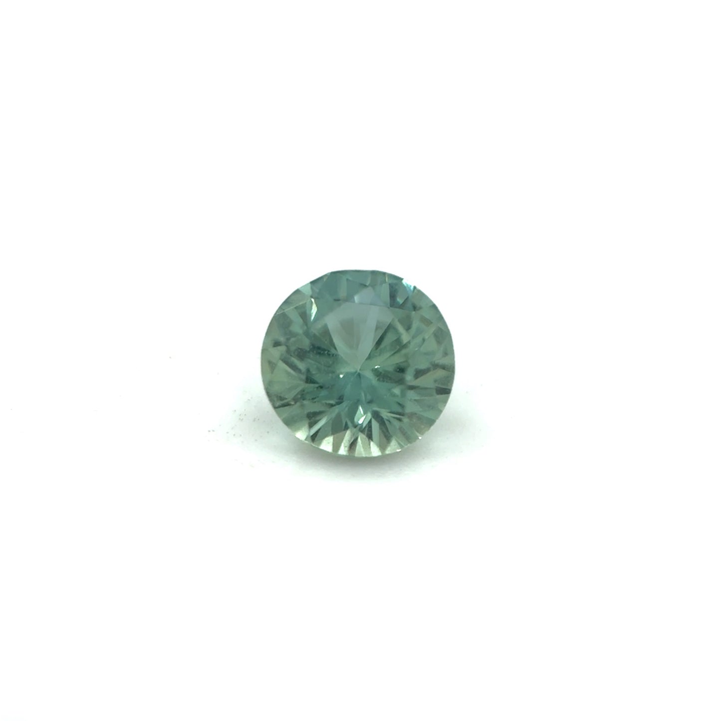 Saphir, Grün, Rund, 0,45 ct.