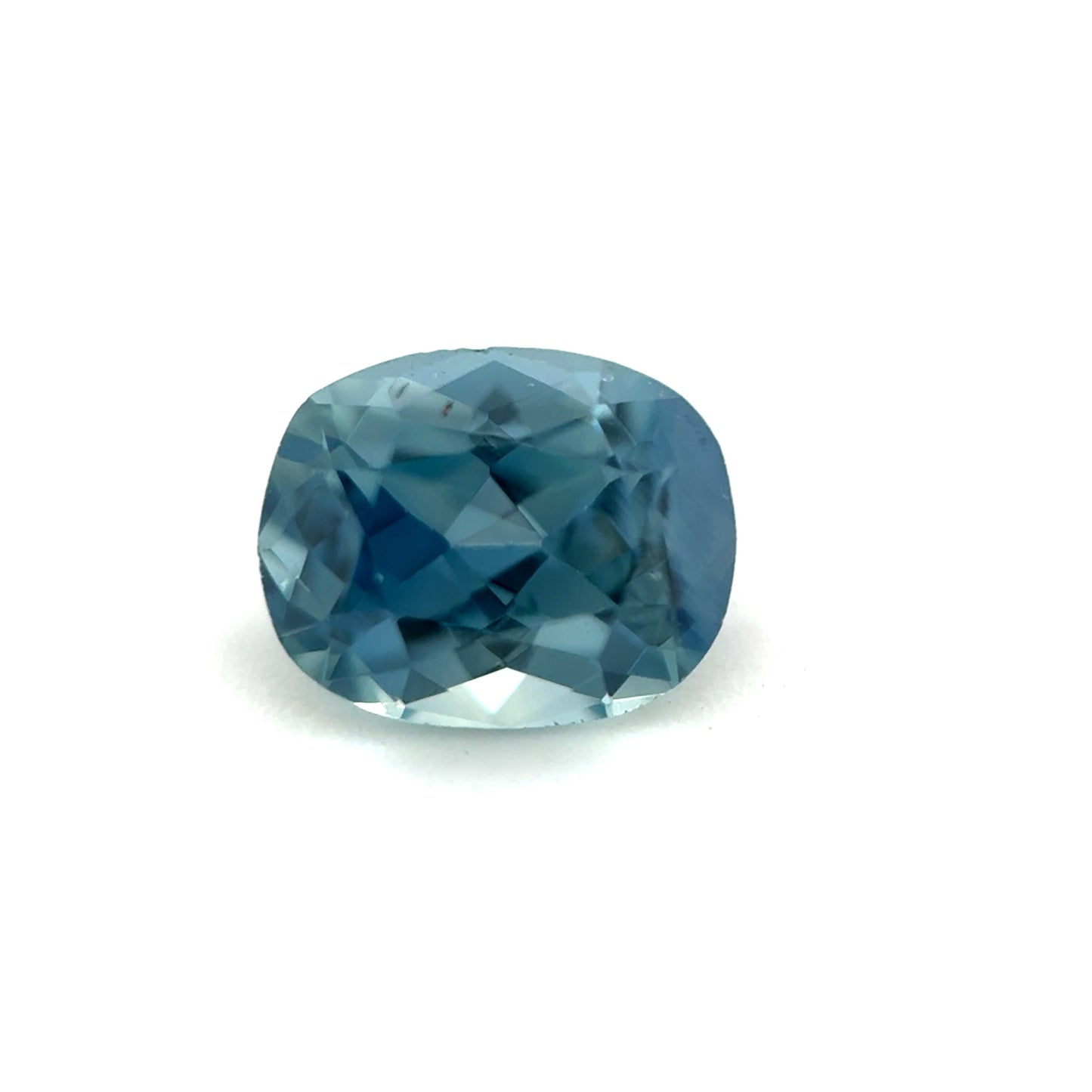 Saphir, Blau, Kissen, 0,75 ct.