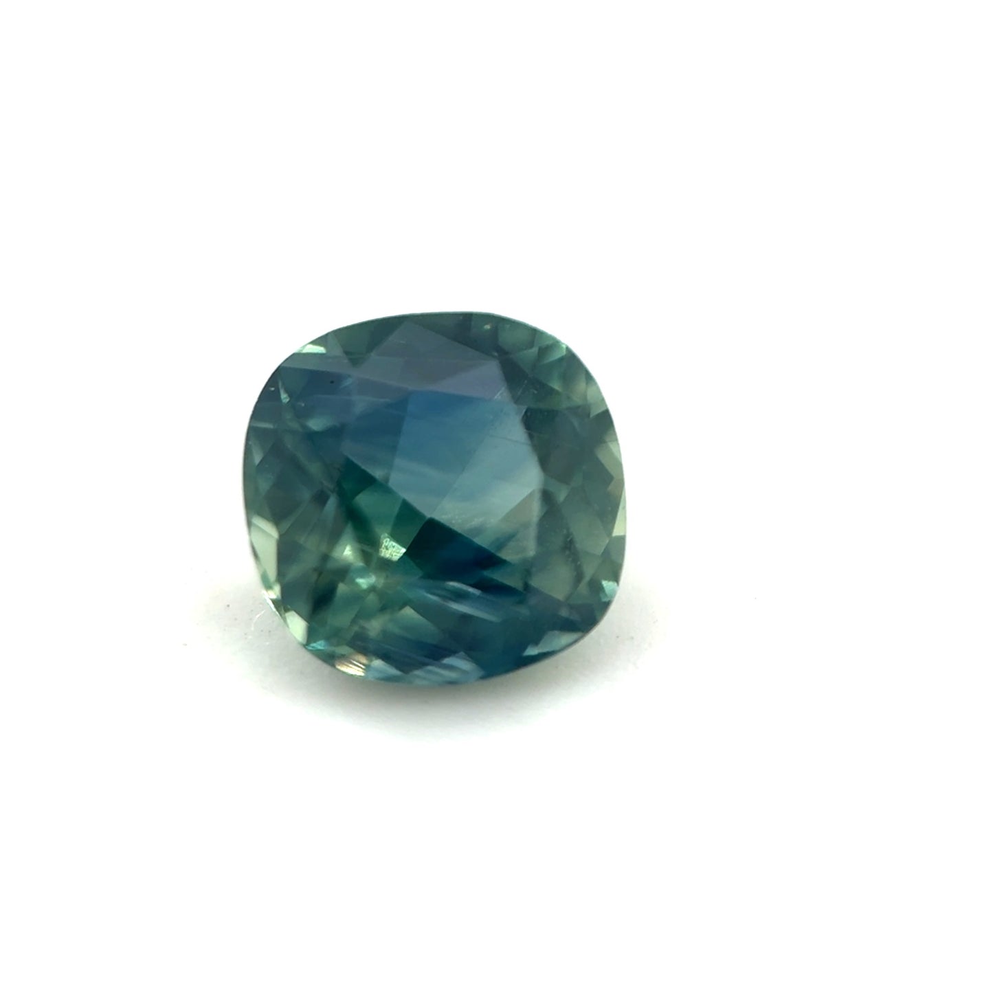 Saphir, Grün-Blau, Kissen, 0,74 ct.