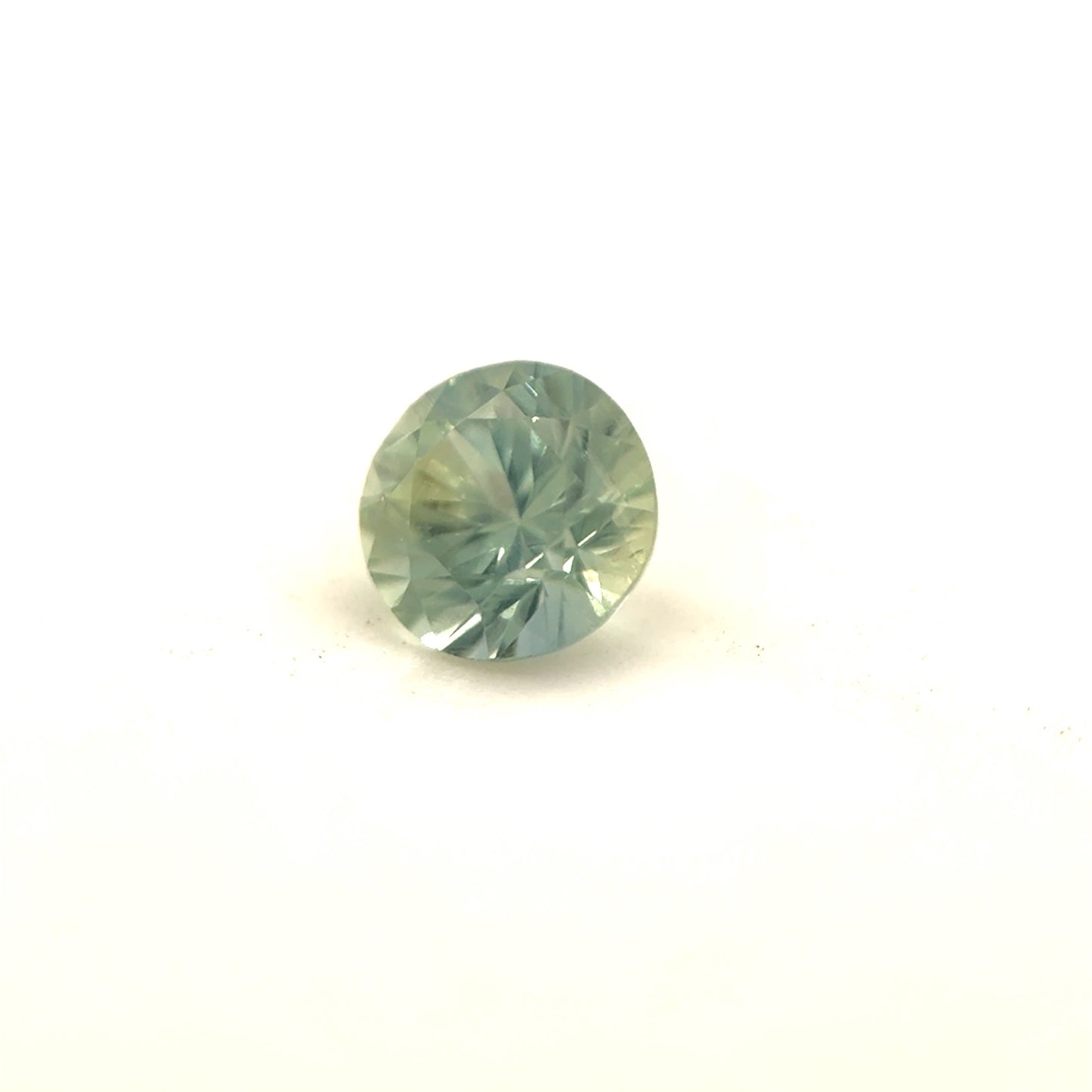 Saphir, Gelb-Grün, Rund, 0,51 ct.