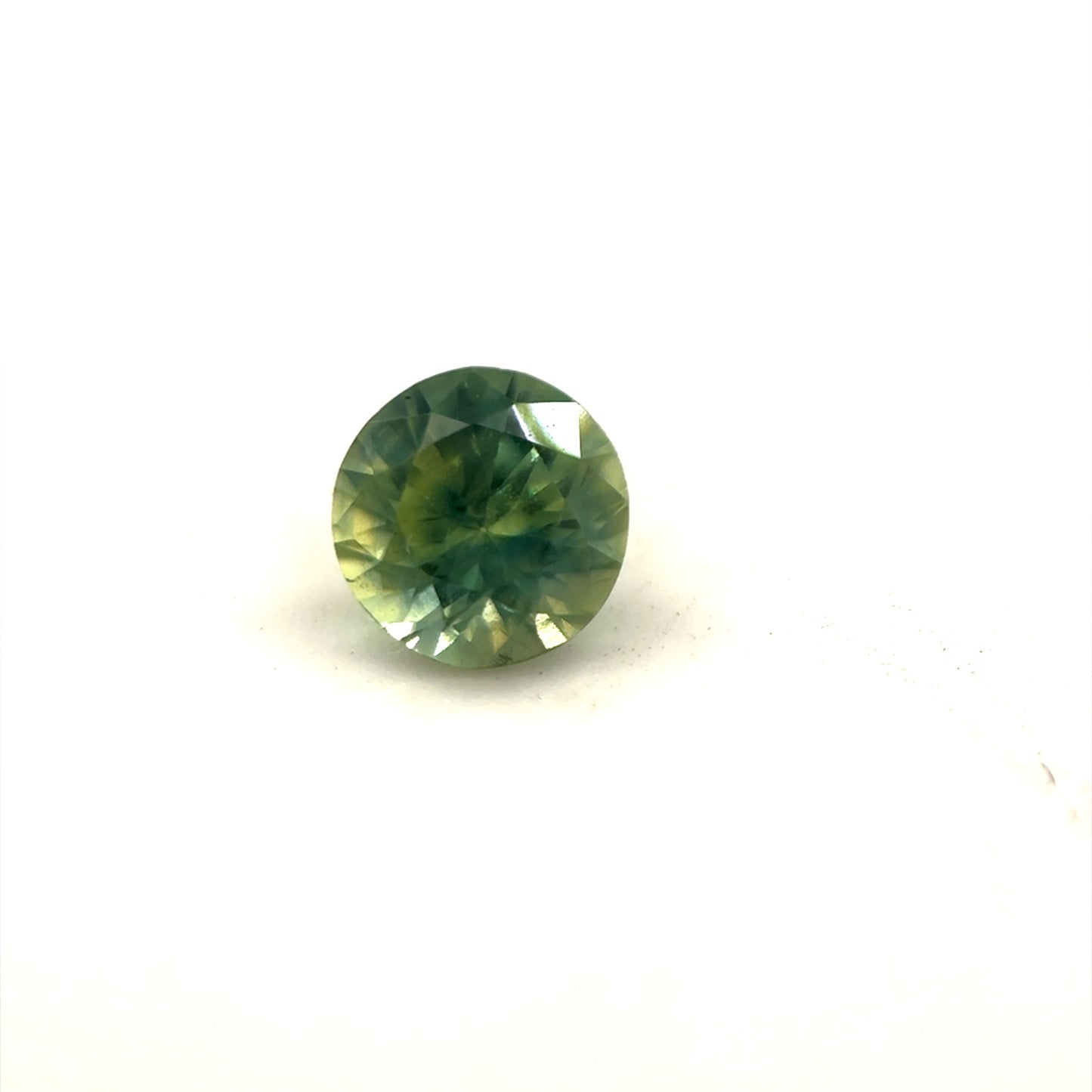 Saphir, Gelb-Grün, Rund, 0,52 ct.