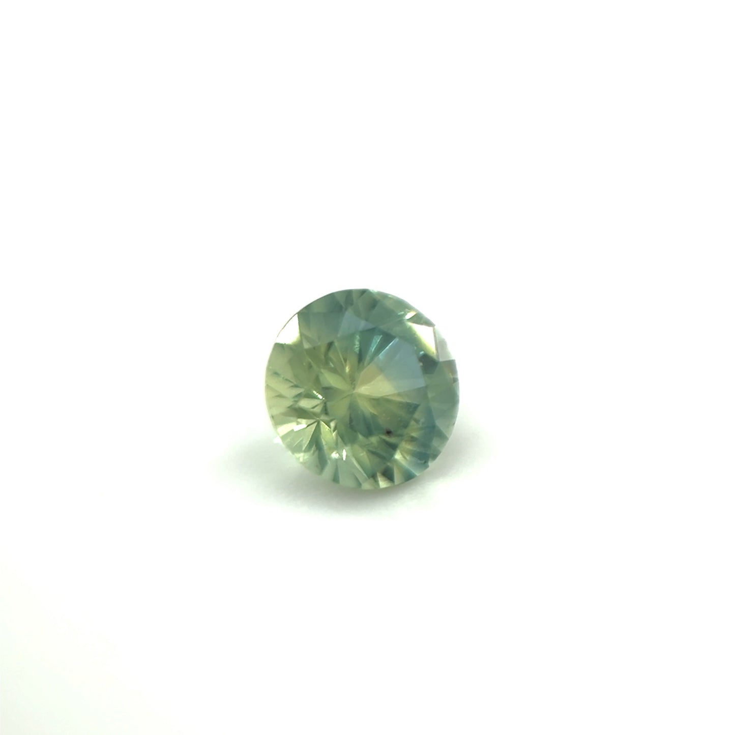 Saphir, Grün, Rund, 0,52 ct.