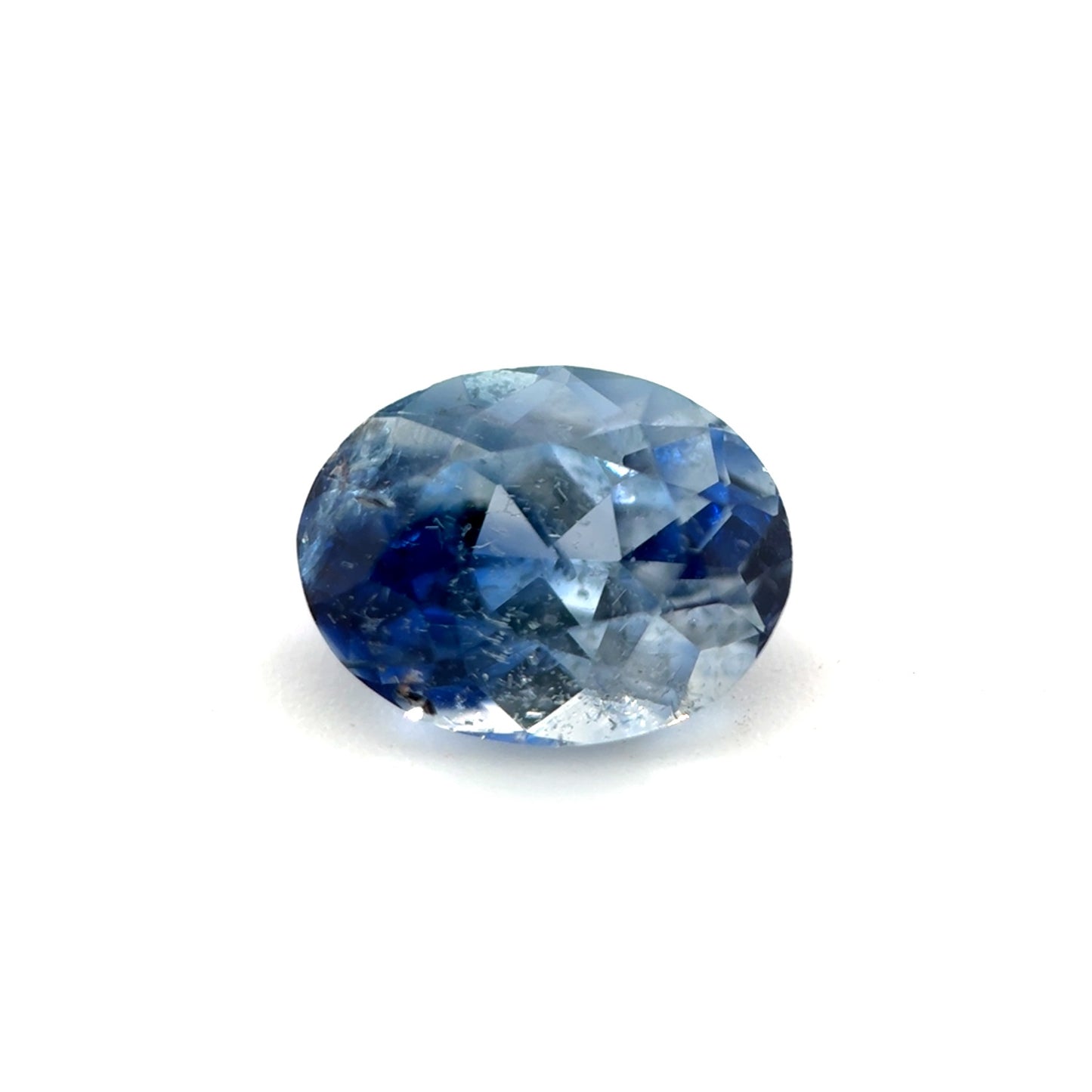 Saphir, Blau, Oval, 0,78 ct.