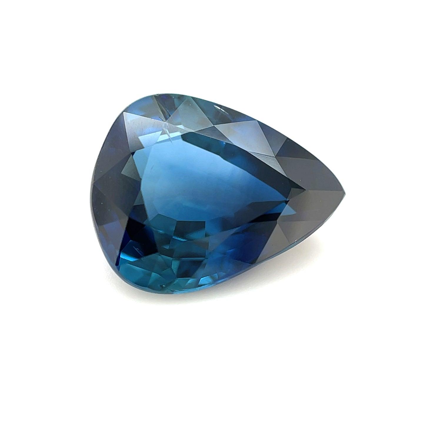 Saphir, Petrol-Blau, Tropfen, 7,06 ct.