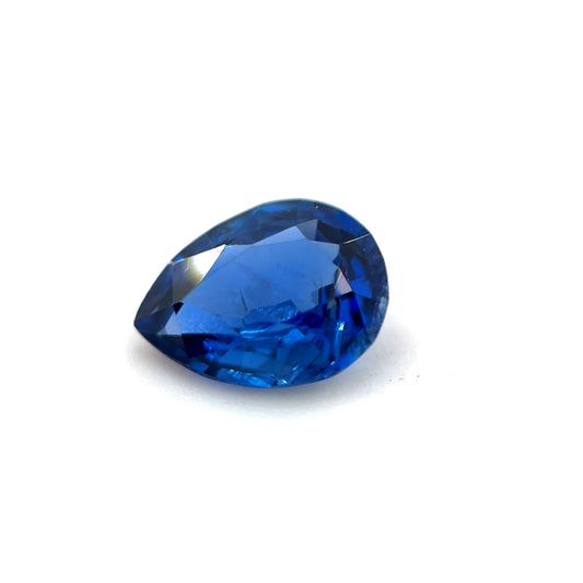 Saphir, Blau, Tropfen, 0,57 ct.