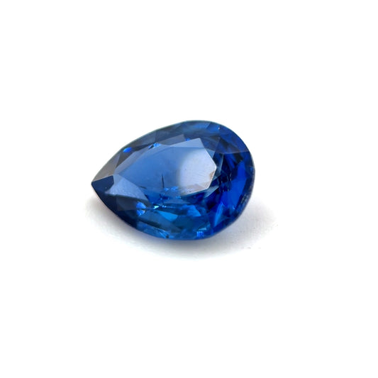 Saphir, Blau, Tropfen, 0,57 ct.