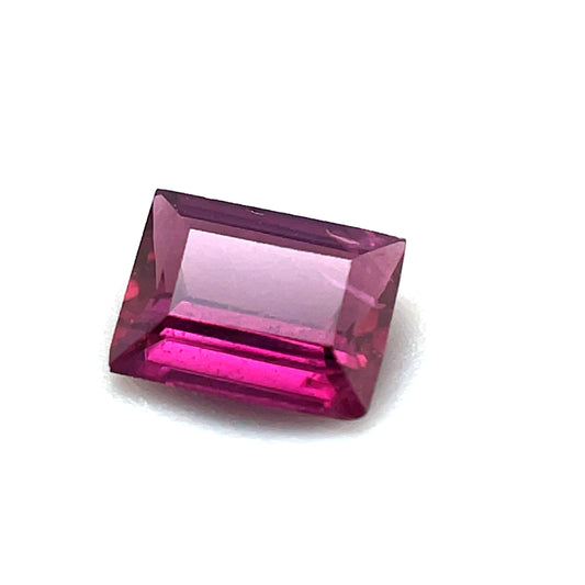 Rubin, Pink, emerald cut, 0,66 ct., 5.5x4,2x2,3 mm