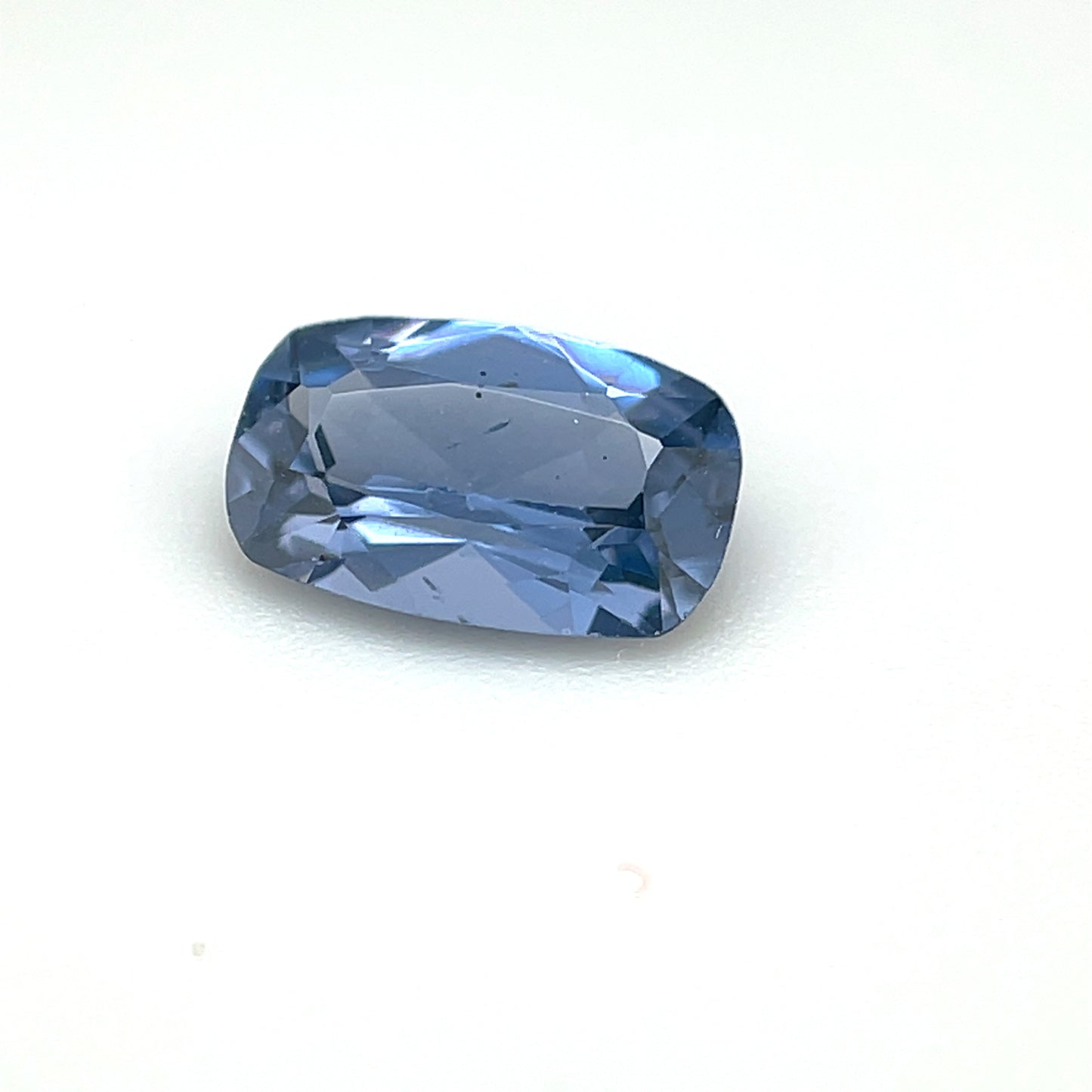 Saphir, Blau, Kissen, 0,80 ct., 4,5x7,2 mm