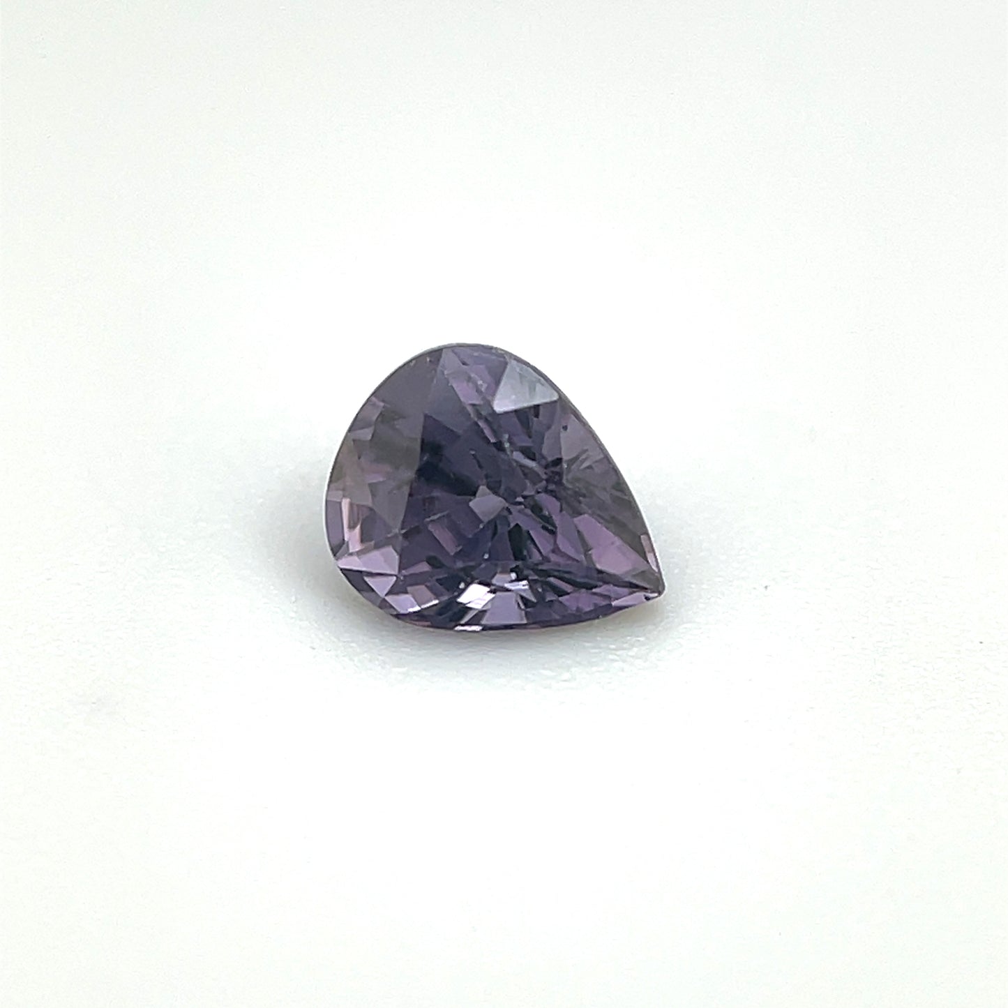 Saphir, Violett, Tropfen, 0,50 ct., 5,4x4,4 mm